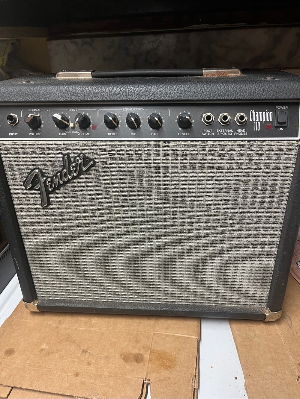 Fender Champion 110 Portable Amp in Black and Silver 75W